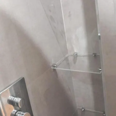 דירה Quiet And Modern Near The French Border בורדיגרה