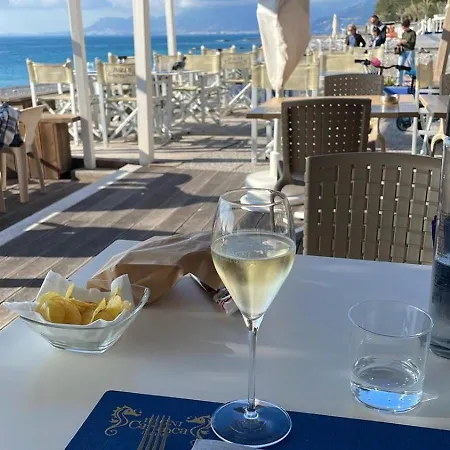 דירה Quiet And Modern Near The French Border *