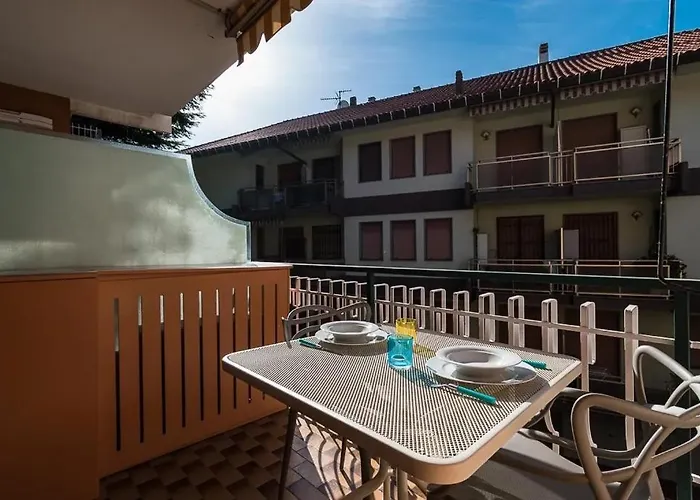 Quiet And Modern Near The French Border Bordighera